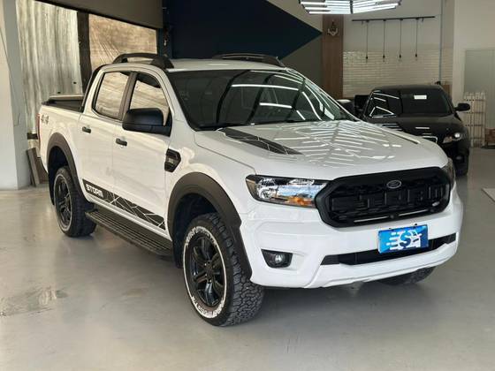 FORD RANGER 3.2 STORM 4X4 CD 20V DIESEL 4P AUTOMÁTICO